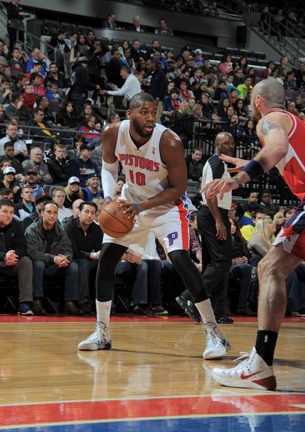 Greg Monroe and the Pistons hope to snap a three game losing streak on Sunday against Memphis (Allen Einstein NBAE/Getty Images)